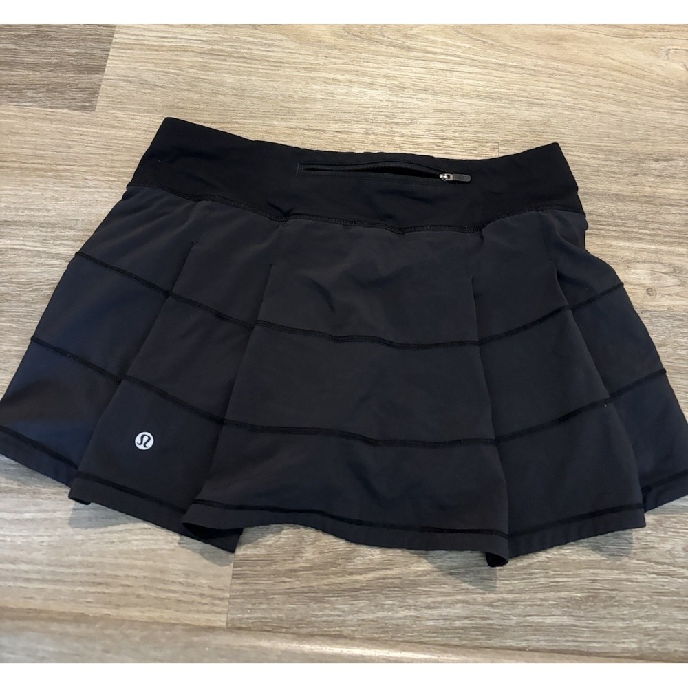 Lululemon Pace Rival Skirt built in shorts lined Stretch Black Size 6 Tennis